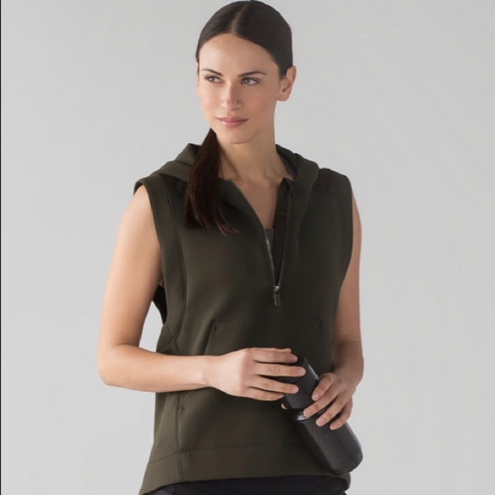 Lululemon reform vest dark olive green size 8